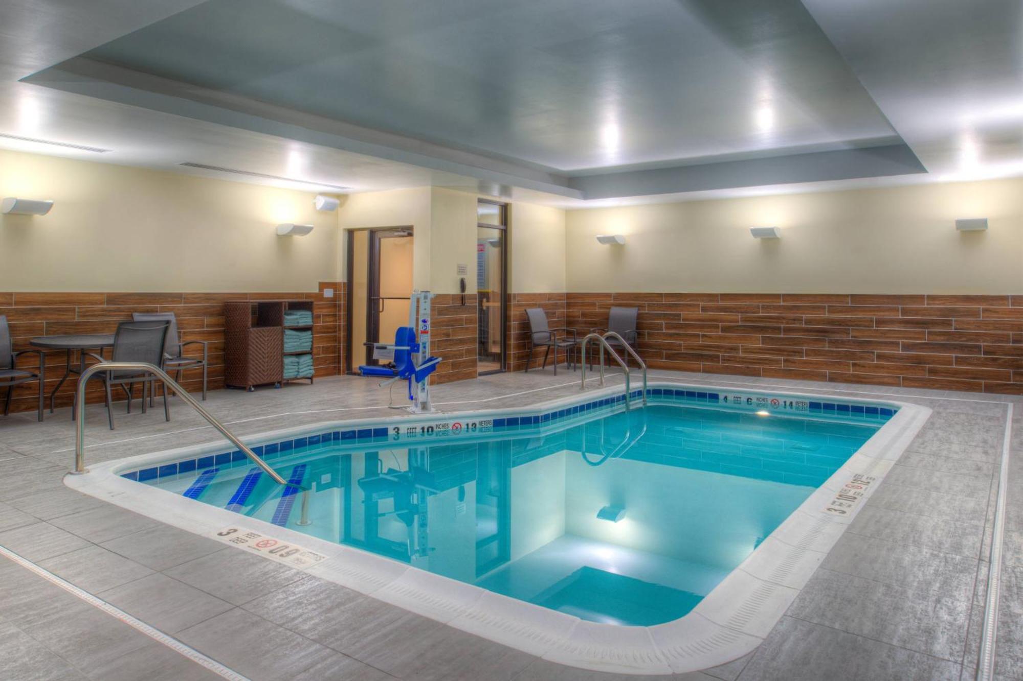 Fairfield Inn & Suites By Marriott Canton Luaran gambar