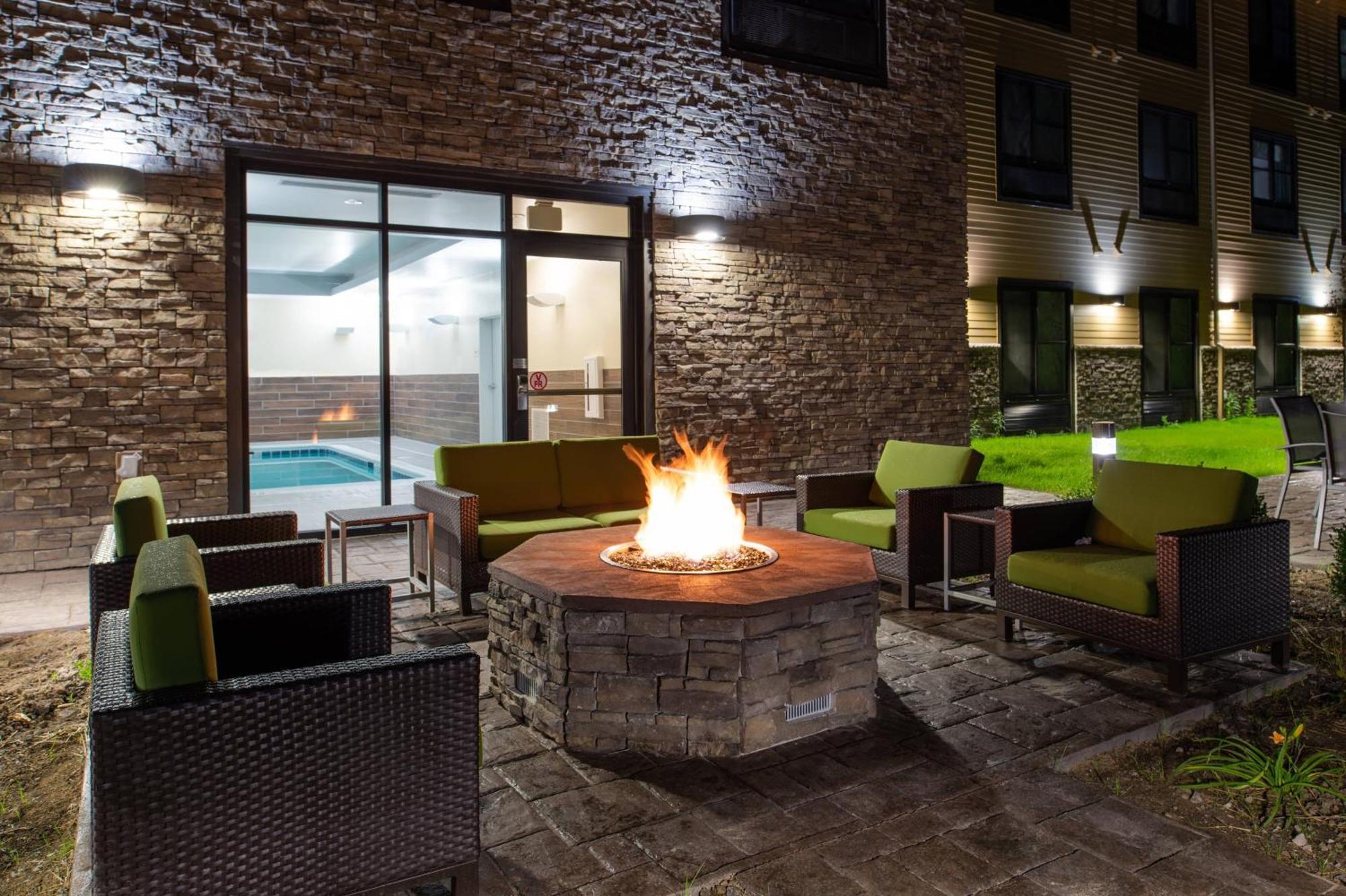 Fairfield Inn & Suites By Marriott Canton Luaran gambar